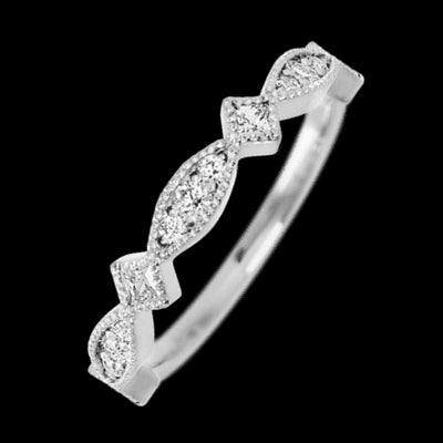 14K White Gold band with alternating 7 Round Lab Grown Diamond, 6 Round Lab Grown Diamond and 4 Princess Lab Grown Diamond having TCW-.51
