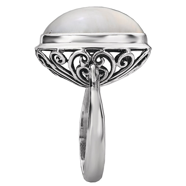 Ladies Fashion Pearl Ring