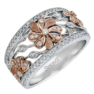 Right Hand Ring in 18k Gold with Diamonds