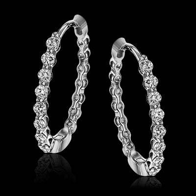 Hoop Earring in 18k Gold with Diamonds