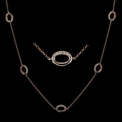 Necklace in 18k Gold with Diamonds