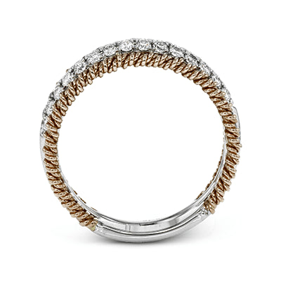 Right Hand Ring in 18k Gold with Diamonds