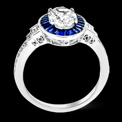 Engagement Ring in 18k Gold with Diamonds