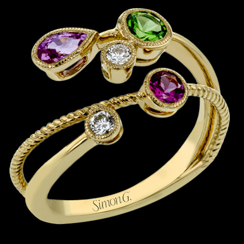 Color Ring in 18k Gold with Diamonds