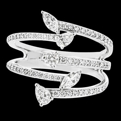 Right Hand Ring in 18k Gold with Diamonds