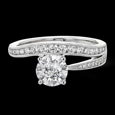 Engagement Ring in 18k Gold with Diamonds