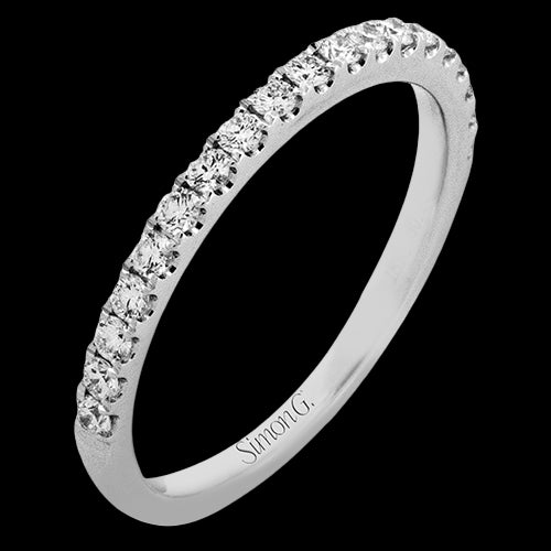 Engagement Ring in 18k Gold with Diamonds