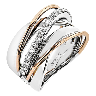 Right Hand Ring in 18k Gold with Diamonds