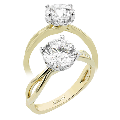 Engagement Ring in 18k Gold with Diamonds