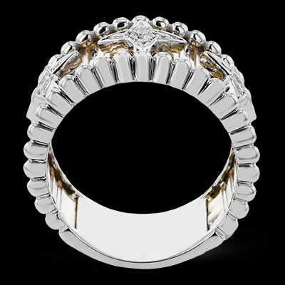 Right Hand Ring in 18k Gold with Diamonds