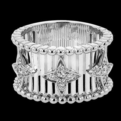 Right Hand Ring in 18k Gold with Diamonds