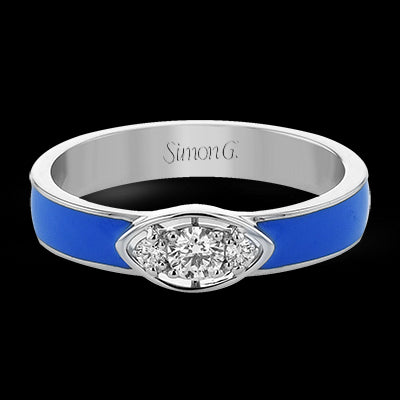 Right Hand Ring in 18k Gold with Diamonds