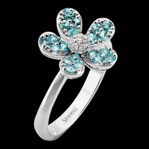 Color Ring in 18k Gold with Diamonds