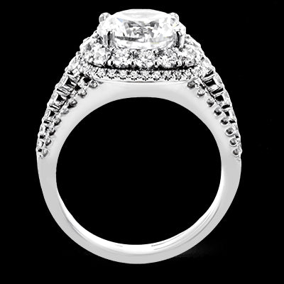 Engagement Ring in 18k Gold with Diamonds