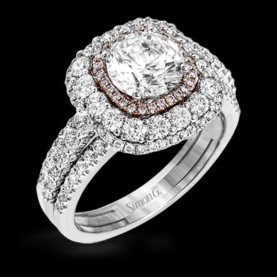 Engagement Ring in 18k Gold with Diamonds
