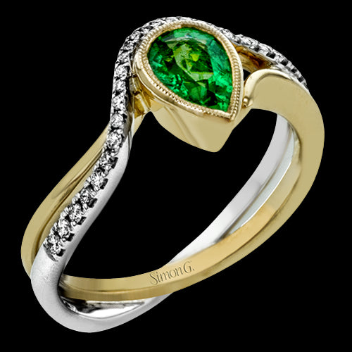 Color Ring in 18k Gold with Diamonds