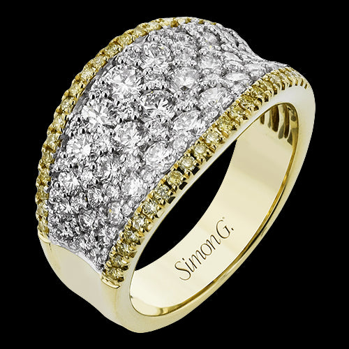 Right Hand Ring in 18k Gold with Diamonds