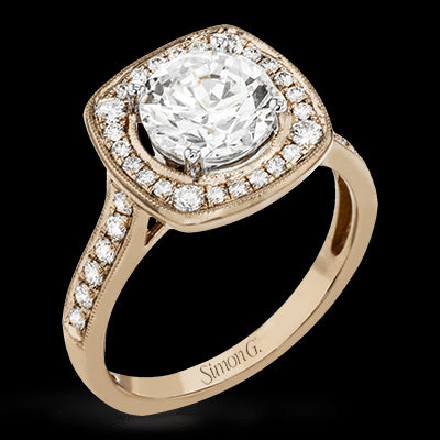 Engagement Ring in 18k Gold with Diamonds