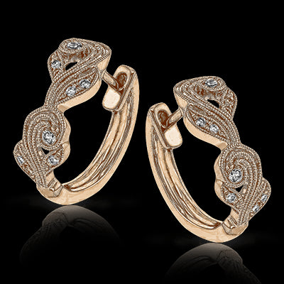 Hoop Earring in 18k Gold with Diamonds